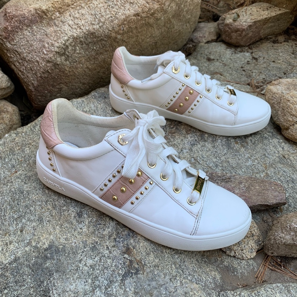 Carvela Designer White and Pink Sneakers Gold Studs 39 so 8-8.5 Preppy Y2K Vegan